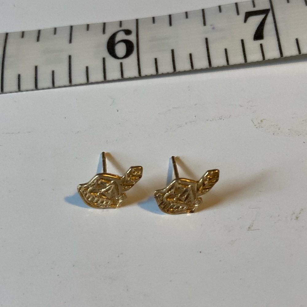 Cleveland Indians Vintage Pin and 2 Earrings Chief Wahoo MLB Baseball Team Logo - Picture 3 of 6
